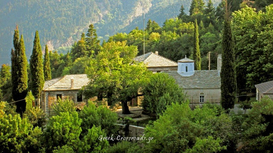 Ναυπακτία μοναστήρι Αμπελακιώτισσα