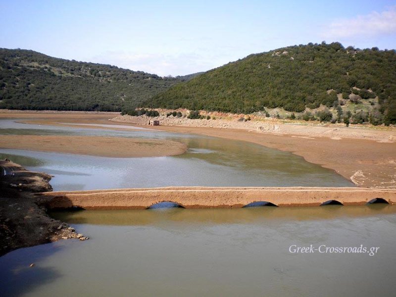 Λάδωνας γεφύρι Κυράς 